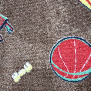 שטיח מקיר לקיר דגם כדורסל אפור